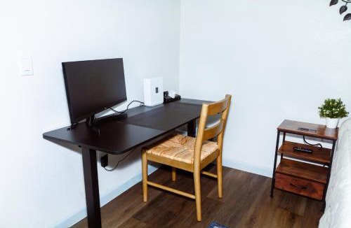 Mount Pleasant House | Casa Del Sol Guesthouse Family & Pet Friendly