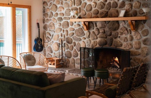 Amherst Ski Chalet | Casa Olej Unforgettable getaway in Tremblant & SPA
