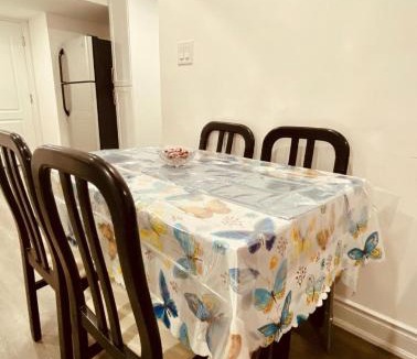 Halton Regional Municipality Apartment | Cedar Hedge Private Basement Apartment