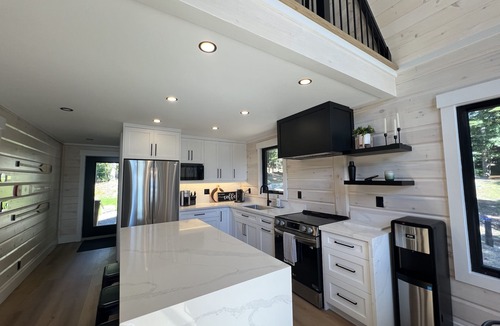 Dysart et al Ski Chalet | Cedars West - New Lakeside cottage with sauna