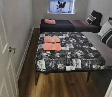 Niagara Apartment | Central Signature Stay Downtown-Direct Transit to BMO Field Union & Free Wifi