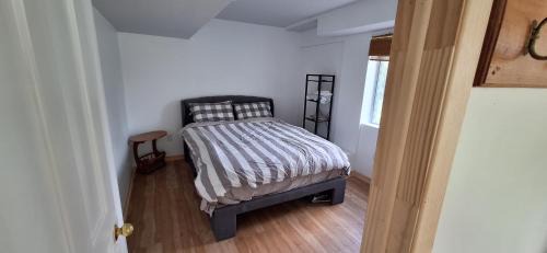 Glen Williams House | Century House on Quarter acre lot