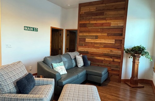 Chadron Apartment | Chadron Downtown Loft