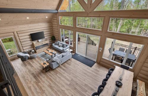 Amherst Ski Chalet | Chalet Mozaik