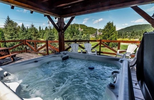 Saint-Faustin-Lac-Carre Ski Chalet | Chalets Royal Laurentien
