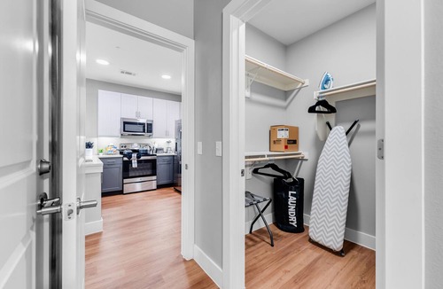 Fort Worth Apartment | Charming 1-bedroom apartment in Fort Worth with WiFi, AC, fitness room