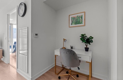 Church and Wellesley Apartment | Charming 1 Bedroom Condo with Balcony DT Toronto