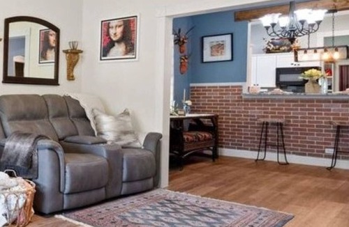 Mineral Wells House | Charming 1900 Victorian home in the country