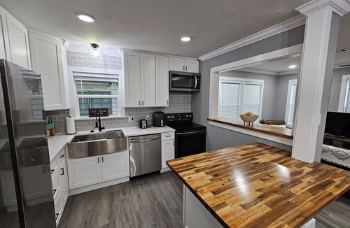 Dean Highland House | Charming 2-Bed, 2-Bath Gem in the Heart of Waco – Cozy, Stylish & Move-In Ready!