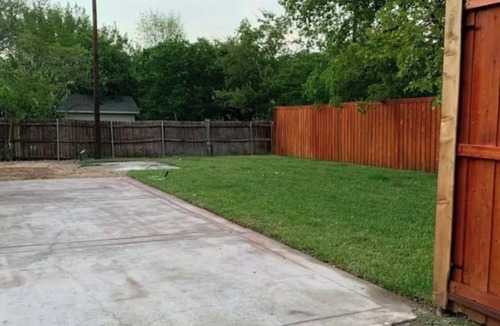 Balch Springs House | Charming 2-bedroom 2 full bathroom house in Balch Springs with AC, WiFi