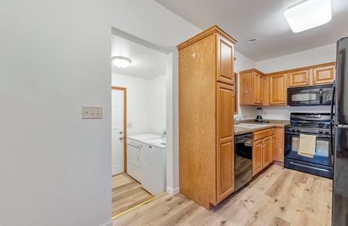 North Liberty House | Charming 2bed, 1.5bath home with fire pit, near trails, dining, and key landmark