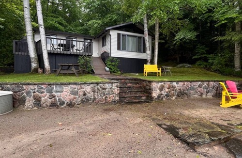 Torrance Cottage | Charming 3-bedroom cottage with AC and WiFi in fabulous Torrance