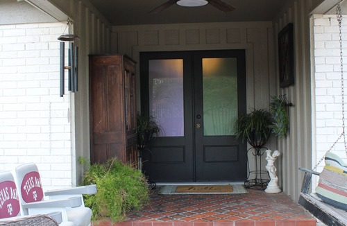 Bryan House | Charming 4-bedroom house in Bryan