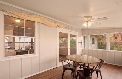 Tool House | Charming 4BR Lakefront Getaway