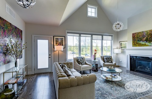 The Blue Mountains Ski Chalet | Charming 6bed 4bath chalet in Collingwood!