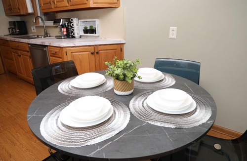 Dearborn Heights House | Charming, Central, Cozy Home - Ideal
