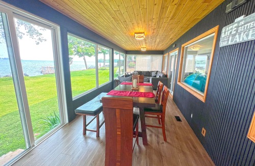 Orillia Villa | Charming Cottage on Lake Simcoe