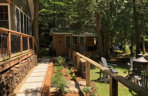 Minden Cottage | Charming Cottage with: Hot Tub; Deck; Wi-Fi; A/C; BBQ; Firepit; Dock: Pets OK!