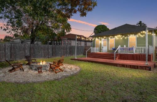 Oak Cliff House | Charming Craftsman close by Bishop Arts & Downtown