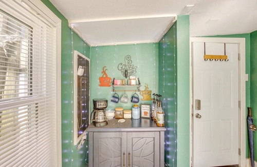 Ore City House | Charming Hideaway Haven