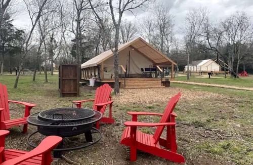 Bastrop RV Rental | Charming Lake Bastrop Camping Retreat in Texas