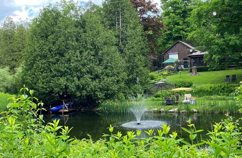 Caledon House | Charming Log Home - 25 private acres in Caledon