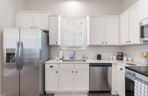 Magnolia House | Charming Magnolia Retreat - Clubhouse & Gym Access