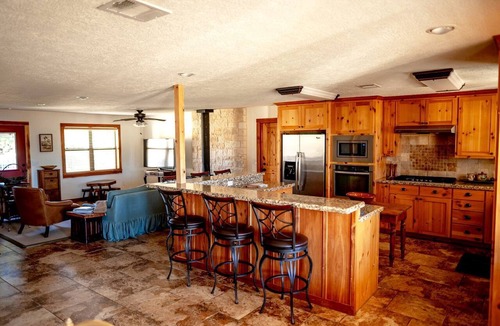 New Ulm House | Charming Ranch-Style House Filled with Antiques near Round Top, Texas