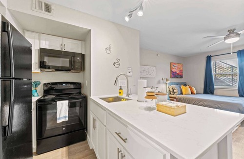 Allandale Apartment | Charming studio close to Downtown and Domain