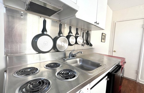 Baton Rouge Apartment | Charming Studio In Historic Spanish Town District Downtown Near State Capitol