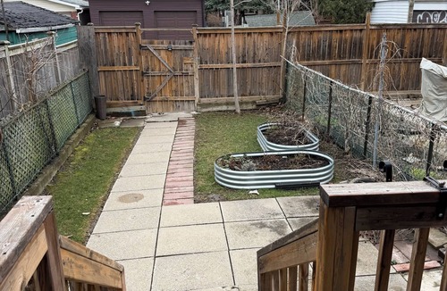 Koreatown Apartment | Charming Two-Level Apartment with Private Backyard