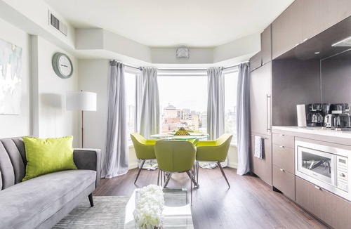 Bloor-Yorkville Apartment | Charming Yorkville Condos