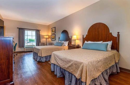Downtown Historic Hotel | Chateau Saint Denis Hotel