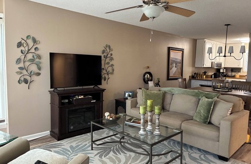 Fairfield Bay Condo | Check us out! Summer is quickly filling up!