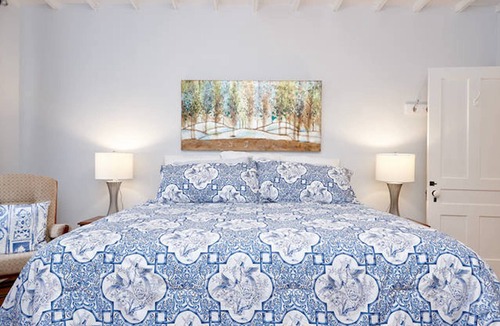 Glen Williams Hotel | Cheltenham Suites