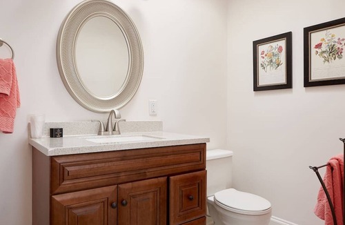 Glen Williams Hotel | Cheltenham Suites