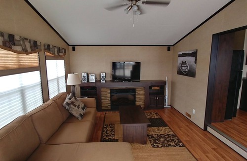 Cherry Valley Cottage | Cherry Beach Cottage - Sandbanks Cottage Rental