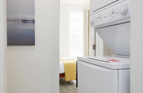 La Petite-Patrie Apartment | Chic Plaza Saint-Hubert Apt. 2BR/2BA