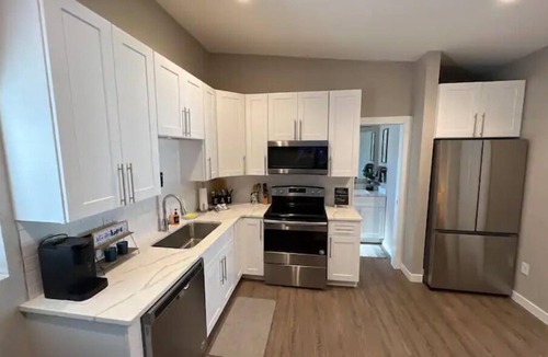 Brighton Apartment | Chic & intimate 2 bedroom