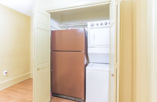 Downtown Little Rock Apartment | Clean Safe Comfortable Housing - Cozy Efficiency