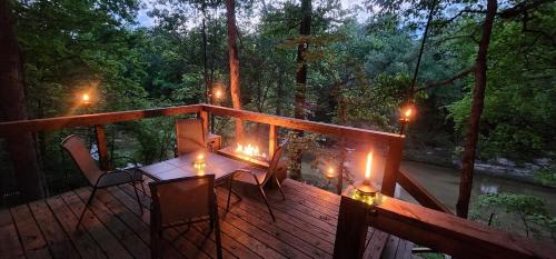 Boswell House | Cliffside at Piney Falls - Creek Access - Sweeping Views
