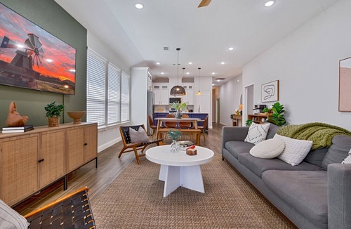 McKinney House | Close to Downtown McKinney! Fire Pit | 4BD+Office