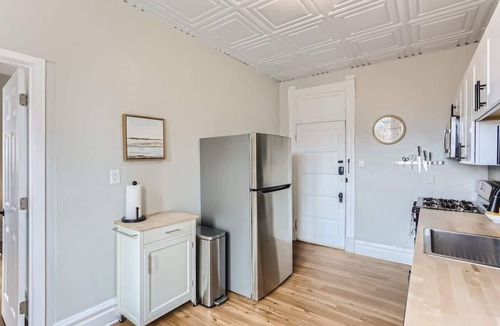 City Park Apartment | Cloud by Modern Midstay/1 Block to City Park #C9