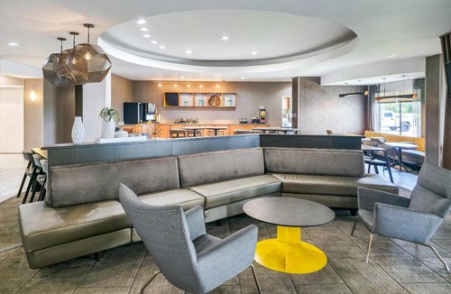 Ardmore Hotel | Comfort Suites Ardmore