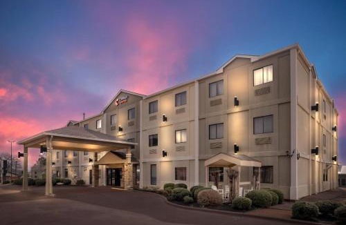 Brenham Hotel | Comfort Suites Brenham