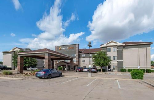 Clovis Hotel | Comfort Suites Clovis North
