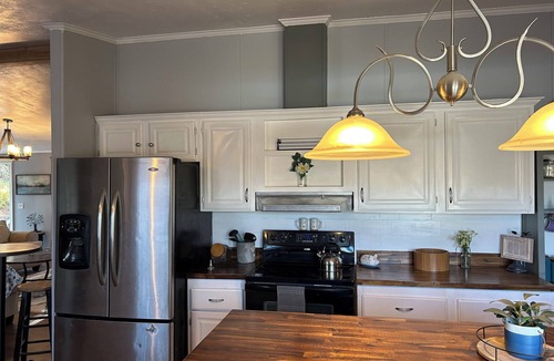 Ruth House | Comfortable home in the country near McComb, MS with high speed internet, pool