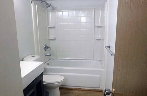 Claresholm Apartment | Comfortable spacious apartment for rent in Claresholm