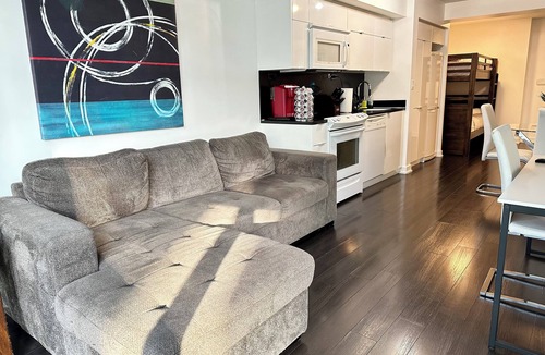 CityPlace Apartment | Comfy condo with King bed