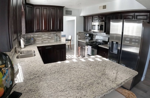 Biggs Field House | Comfy Modern Home with heated pool